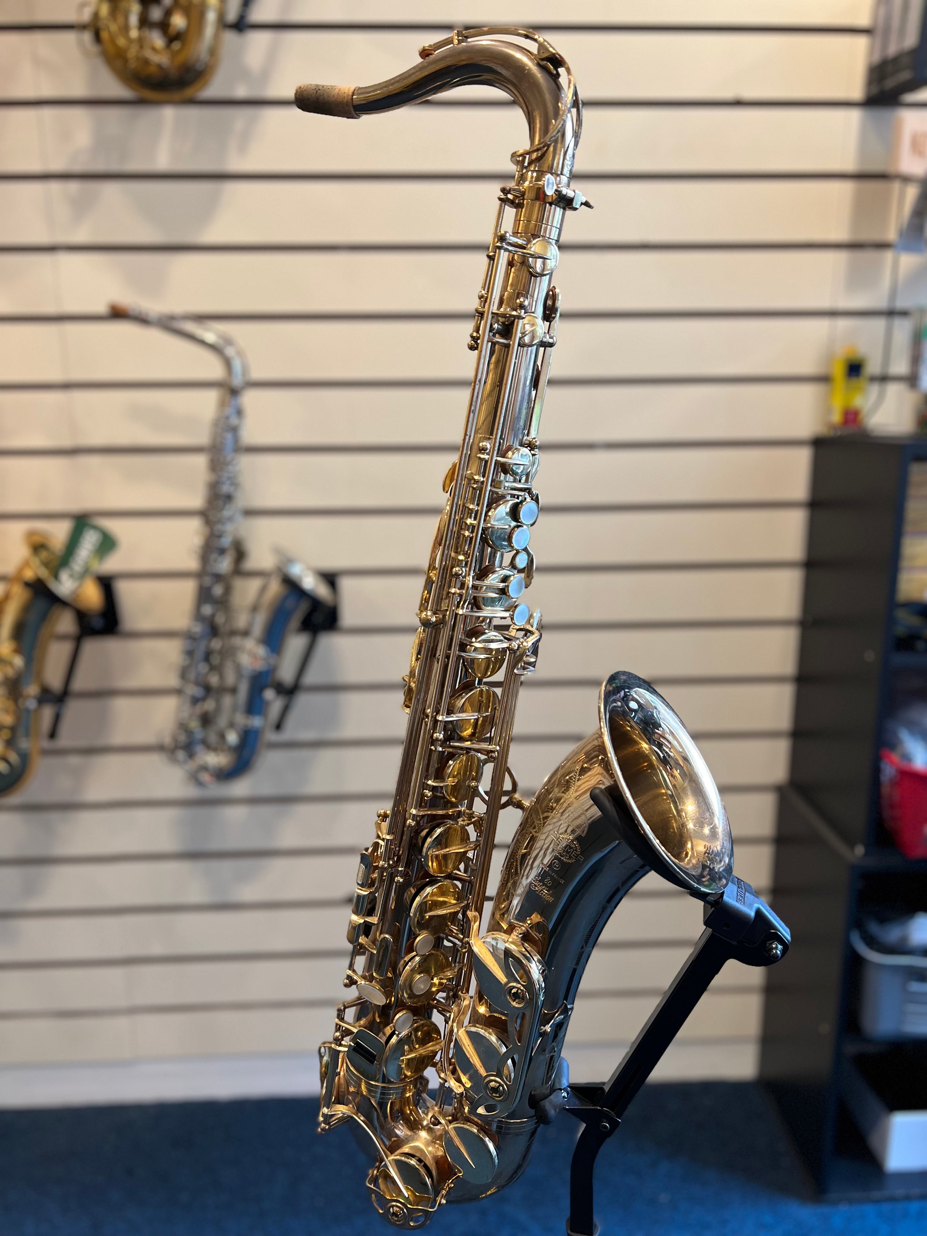 Selmer Super Action 80 Tenor Saxophone 1984